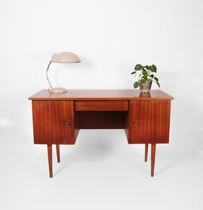 Vintage jaren 60 bureau van teakhout