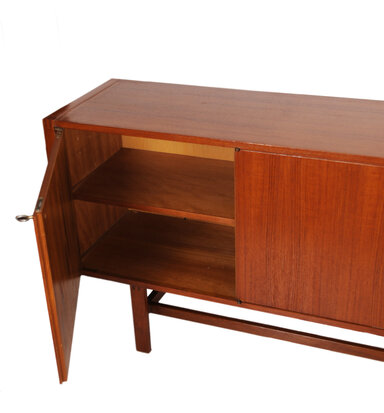 VERKOCHT  Vintage mid century dressoir