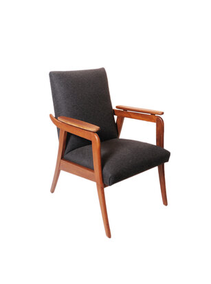 VERKOCHT  Vintage jaren 60 fauteuil opnieuw gestoffeerd