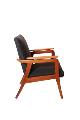 VERKOCHT  Vintage jaren 60 fauteuil opnieuw gestoffeerd