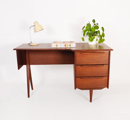 VERKOCHT Vintage mid century bureau