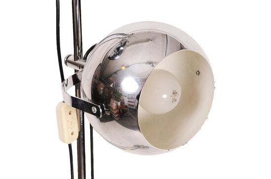 VERKOCHT Vintage Herda vloerlamp met chromen bollen