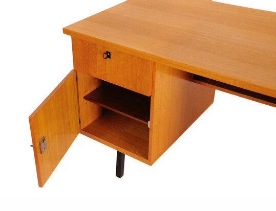 VERKOCHT Vintage jaren 60 bureau