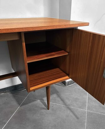 GERESERVEERD Vintage teakhouten jaren 60 bureau
