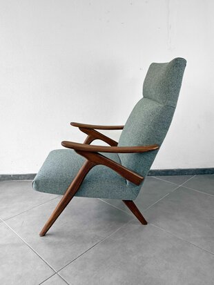NIEUW Vintage jaren 60 fauteuil opnieuw gestoffeerd
