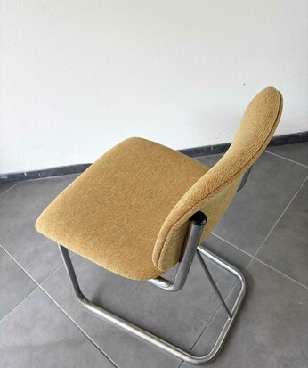 NIEUW Set vintage buisframe stoelen opnieuw gestoffeerd