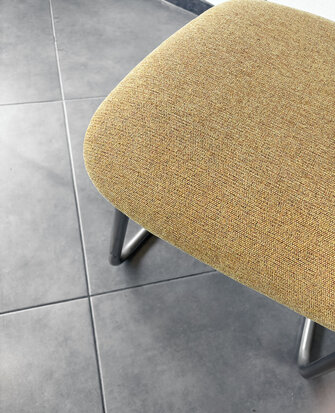NIEUW Set vintage buisframe stoelen opnieuw gestoffeerd