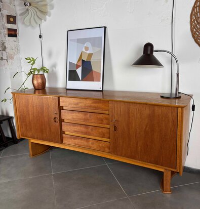NIEUW . Vintage mid century jaren 50 dressoir