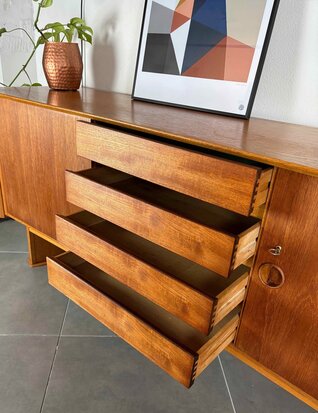 NIEUW . Vintage mid century jaren 50 dressoir