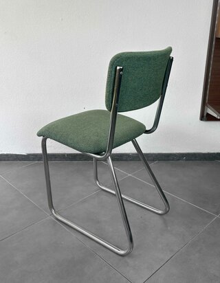 NIEUW . Set vintage buisframe stoelen opnieuw gestoffeerd