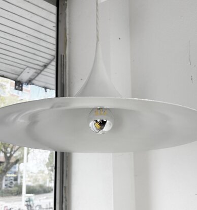 NIEUW . Vintage Lyfa heksenhoed lamp