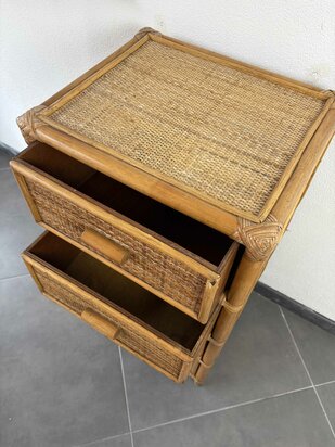 NIEUW . Vintage rotan ladekast