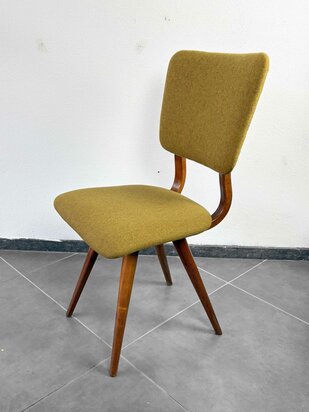 NIEUW . Vintage eetkamerstoel opnieuw gestoffeerd