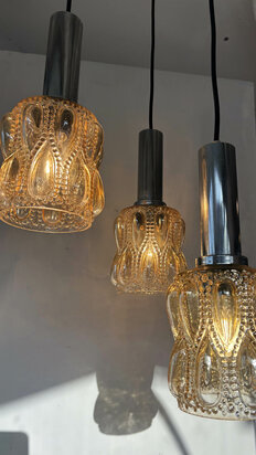 NIEUW . Vintage cascade hanglamp met drie kelken