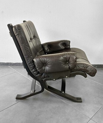 Vintage bruin leren jaren 70 fauteuil