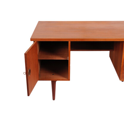 Vintage teakhouten bureau