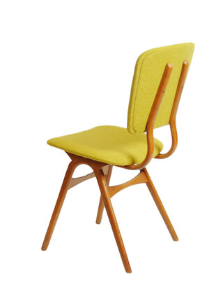 Vintage jaren 60 stoel opnieuw gestoffeerd