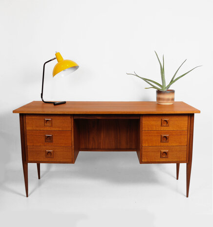 Vintage Scandinavisch design bureau