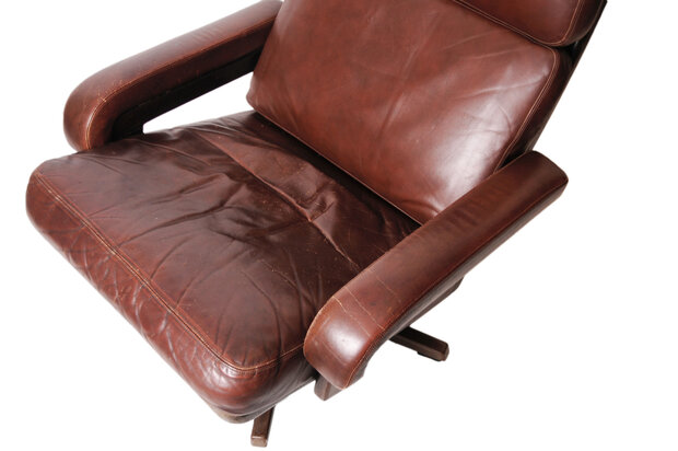 VERKOCHT Vintage leren Leolux draaifauteuil