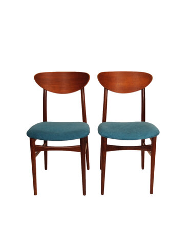 VERKOCHT Set vintage eetkamerstoelen