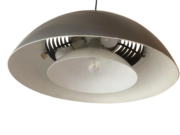 VERKOCHT Vintage hanglamp AJ Royal door Arne Jacobsen voor Louis Poulsen