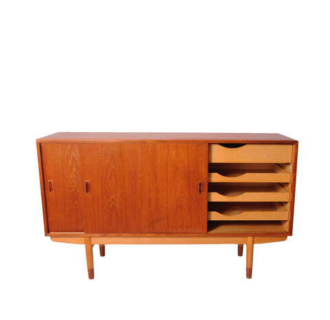 VERKOCHT Vintage Deens design Børge Mogensen dressoir  