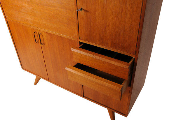 VERKOCHT Vintage highboard