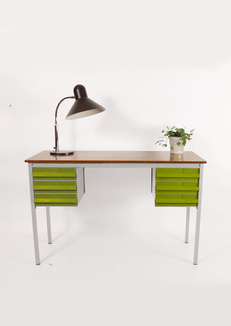 VERKOCHT Vintage bureau met groene lades