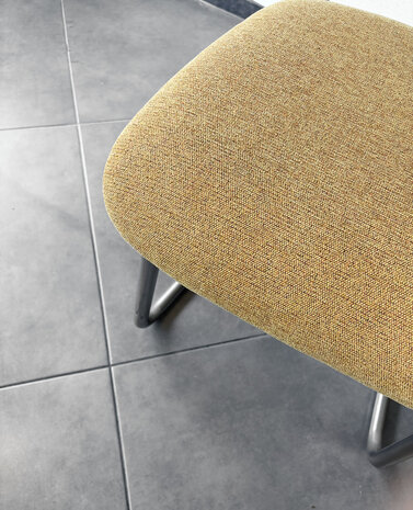 NIEUW Set vintage buisframe stoelen opnieuw gestoffeerd
