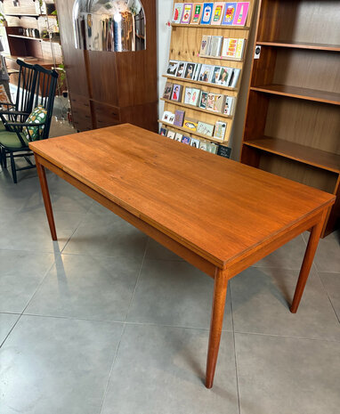 NIEUW Vintage uitschuifbare eettafel van teakhout