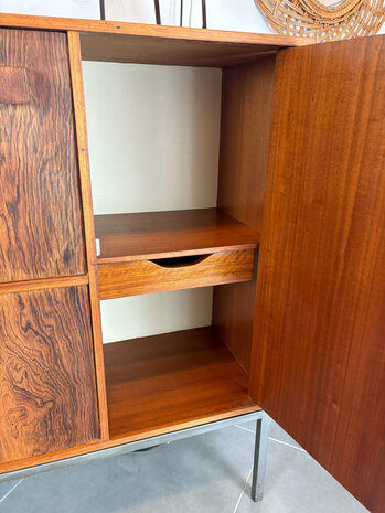 NIEUW . Vintage palissander highboard