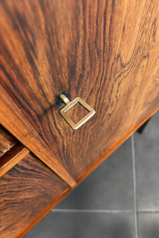 NIEUW . Vintage palissander highboard