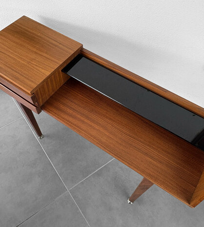 NIEUW . Vintage mid century sidetable kastje
