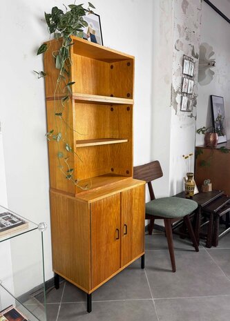 NIEUW . Vintage jaren 60 Simpla Lux kast