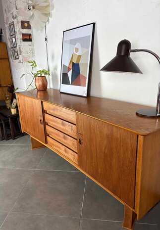 NIEUW . Vintage mid century jaren 50 dressoir