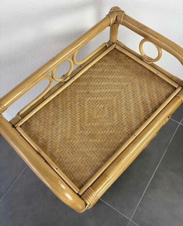 NIEUW . Vintage rotan ladekastje