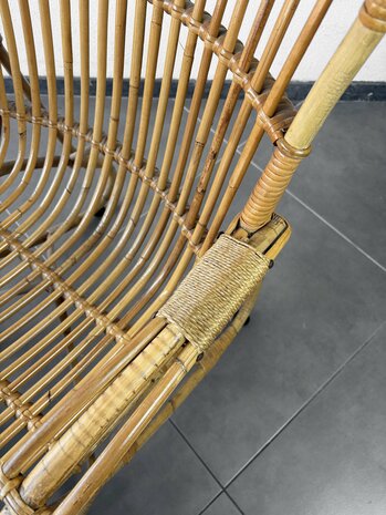 VERKOCHT . Vintage jaren 60 rotan Rohe stoel