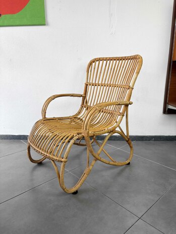 VERKOCHT . Vintage jaren 60 rotan Rohe stoel