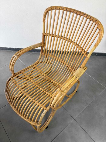 VERKOCHT . Vintage jaren 60 rotan Rohe stoel