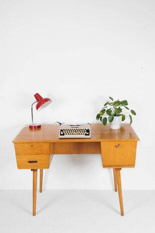  Jaren 60 bureau