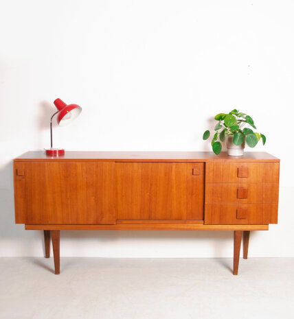 Vintage teakhouten dressoir