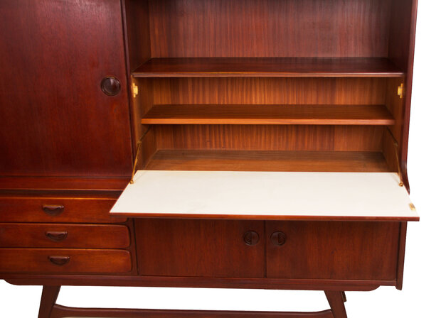 VERKOCHT Vintage Wébé Louis van Teeffelen highboard