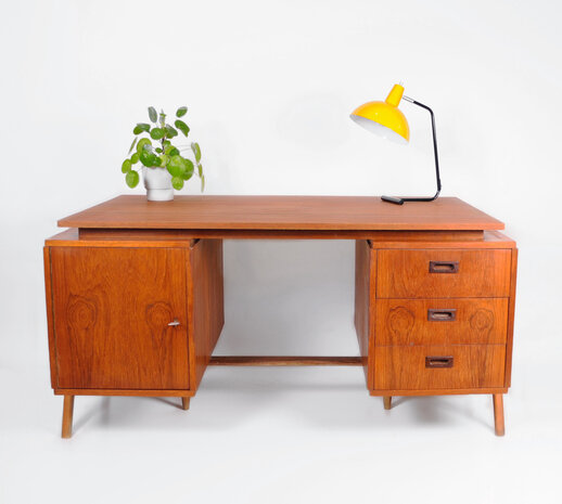 Vintage bureau