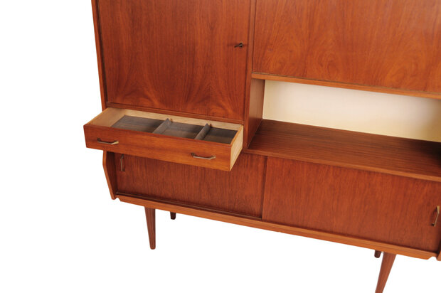 Vintage highboard