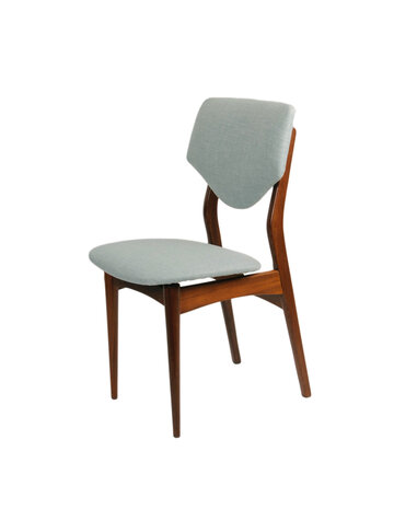 Vintage eetkamer stoelen opnieuw gestoffeerd