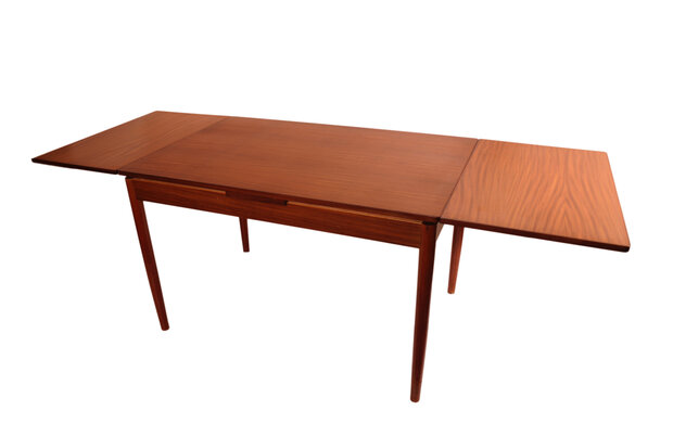 Uitschuifbare vintage tafel