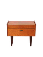 VERKOCHT Vintage naaikastje