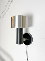 VERKOCHT / Vintage Raak Nico Kooy wandlamp model R-6